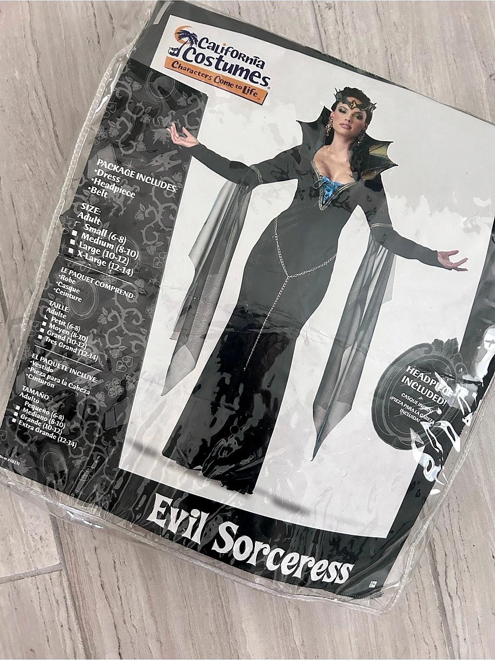 California Costumes Evil Sorceress Adult Costume Black & Green size small 6-8